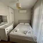 Nefiss Avm Ve Denize Yakin * Kusadası