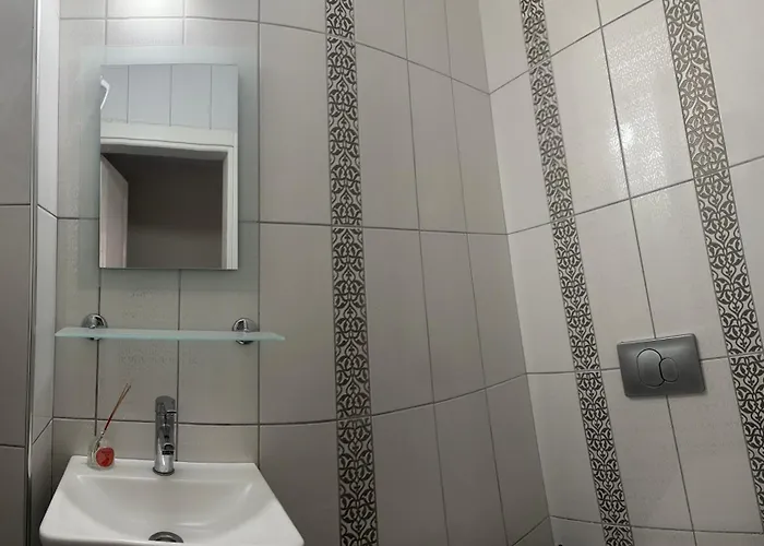 Villa Nefiss Avm Ve Denize Yakin